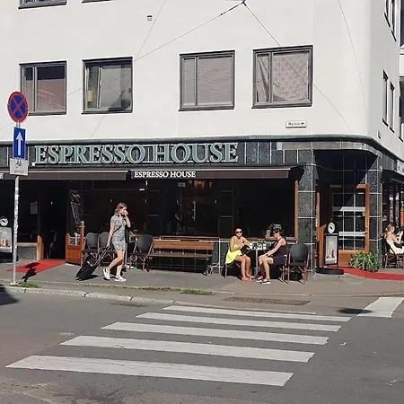 Charming Bright In Quiet Area Of Grunerlokka Oslo
